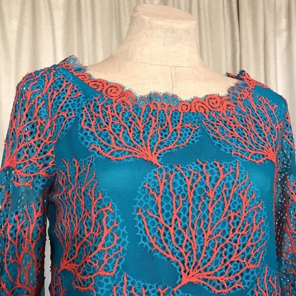 Lilly Pulitzer Cee Cee Dress Blue Snorkel Coral Mesh Lace Size 4 Drop Waist Long - Picture 8 of 15